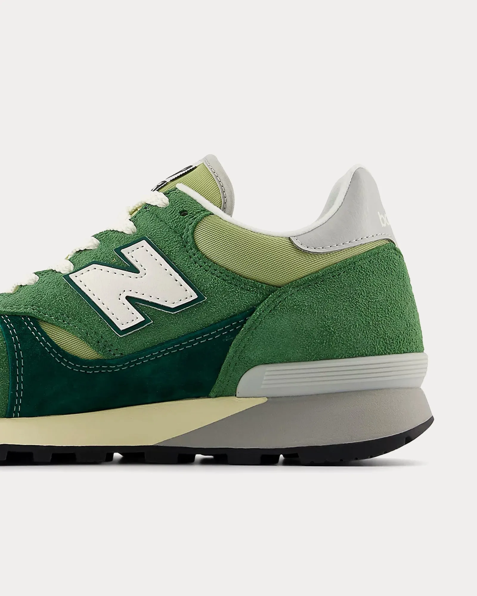 475 Everglade Green / Mallard Green / Marsh Green Low Top Sneakers