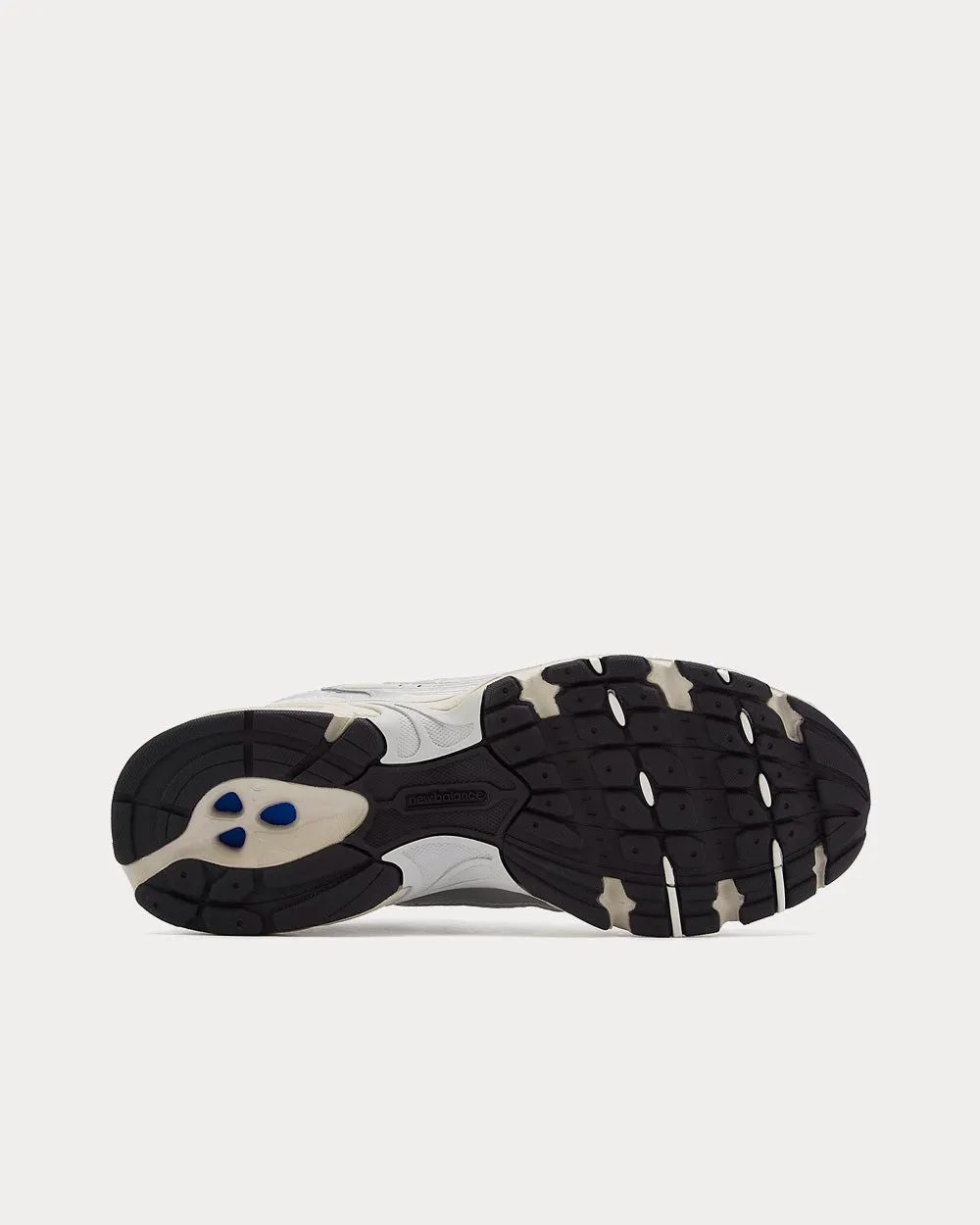 530 Silver Metallic / Summer Fog / Navy Low Top Sneakers