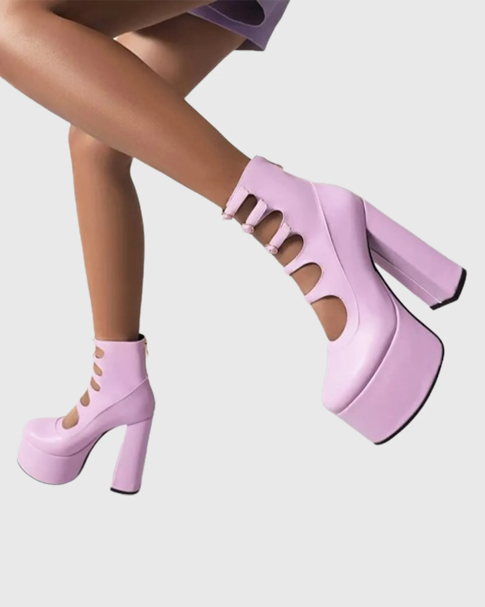 Barbara Cutout Buckle Platform Ankle Boots In Purple