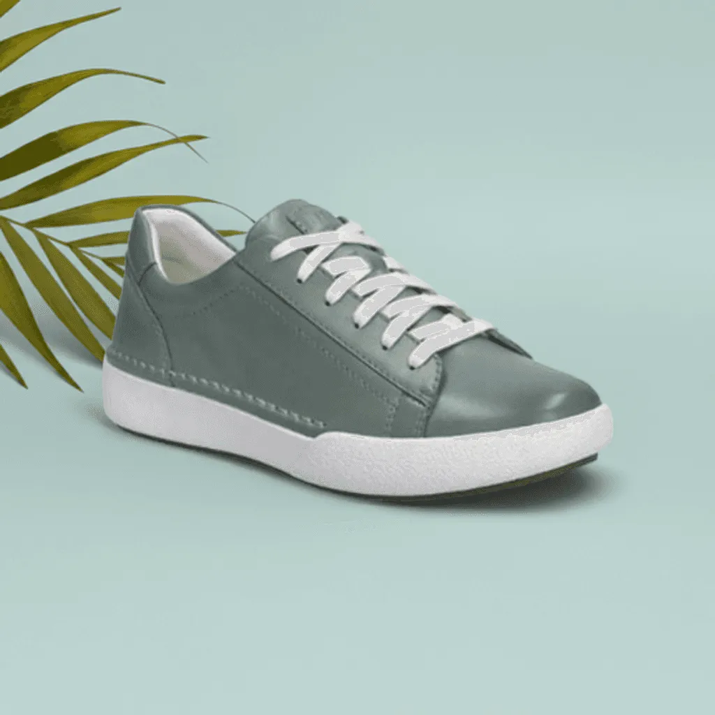 Claire 01 Sneaker