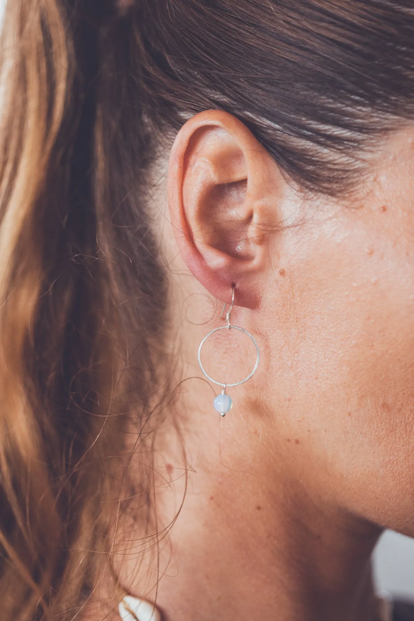 CRYSTAL CIRCLE EARRINGS