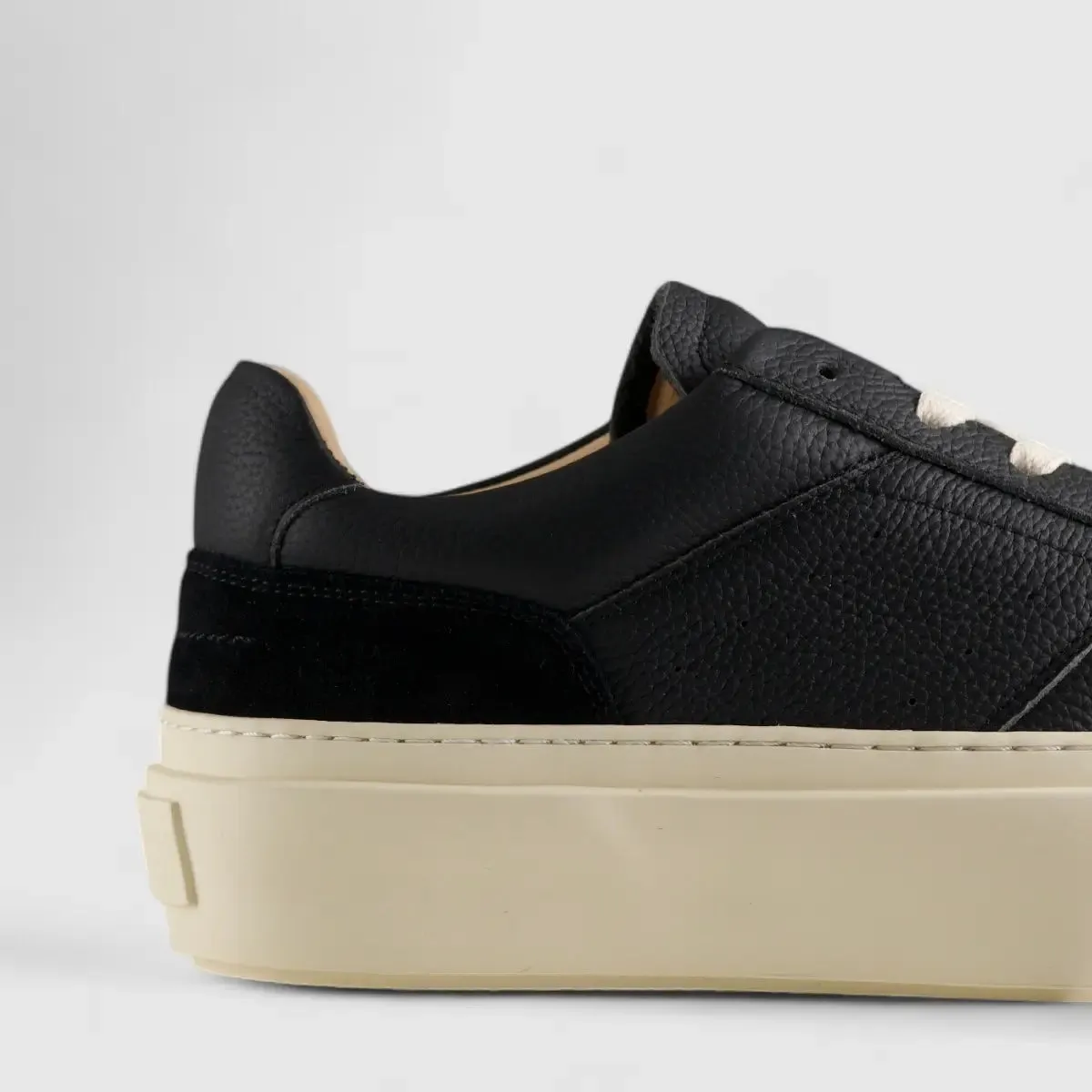 CS Lace Up Sneaker Rockofella Black