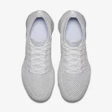 Nike Air VaporMax Triple White (W0MEN) 849557-100