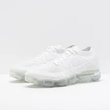 Nike Air VaporMax Triple White (W0MEN) 849557-100