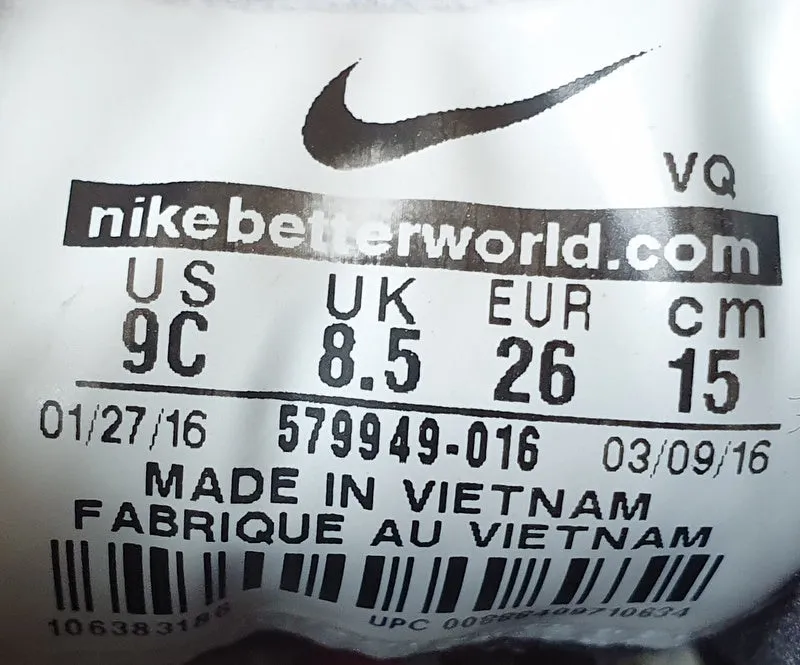 Nike Classic Capri 3 Low Suede Kids Trainers UK8.5/US9C/EU26 579949-016 Black