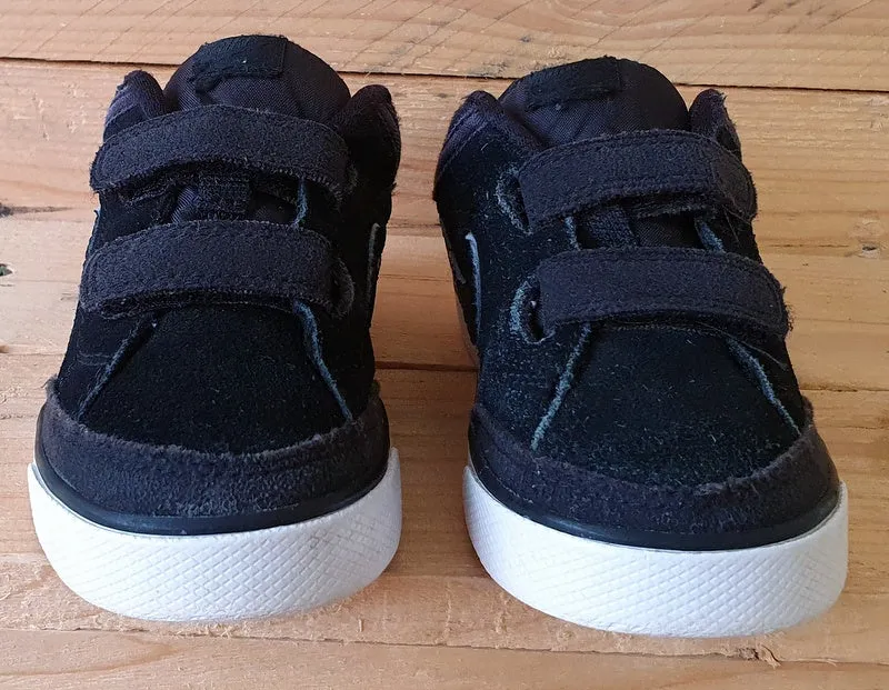 Nike Classic Capri 3 Low Suede Kids Trainers UK8.5/US9C/EU26 579949-016 Black