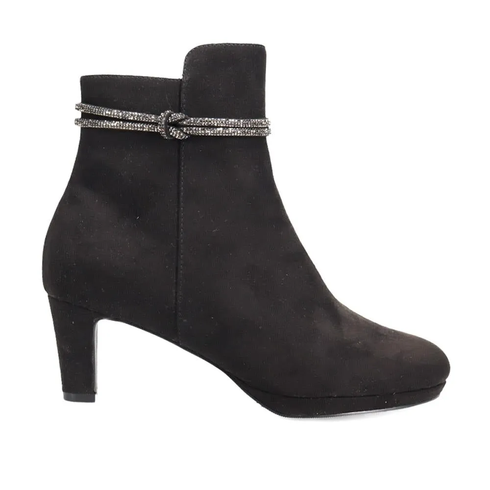 Platform-Heeled Ankle Boots - PLAN40017 / 326 212