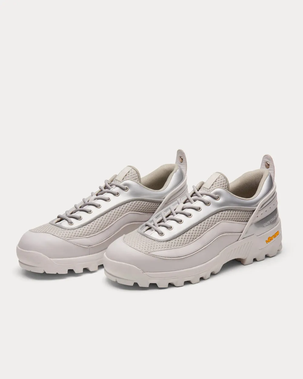 Virtual Orbit Silver Low Top Sneakers