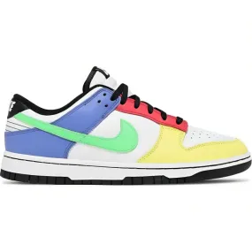 Wmns Dunk Low 'Green Strike'